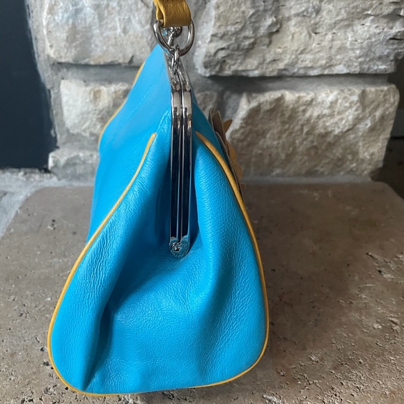 New Turquoise blue and yellow purse. Wilson leather pelle studio. NO TAGS - Picture 7 of 9